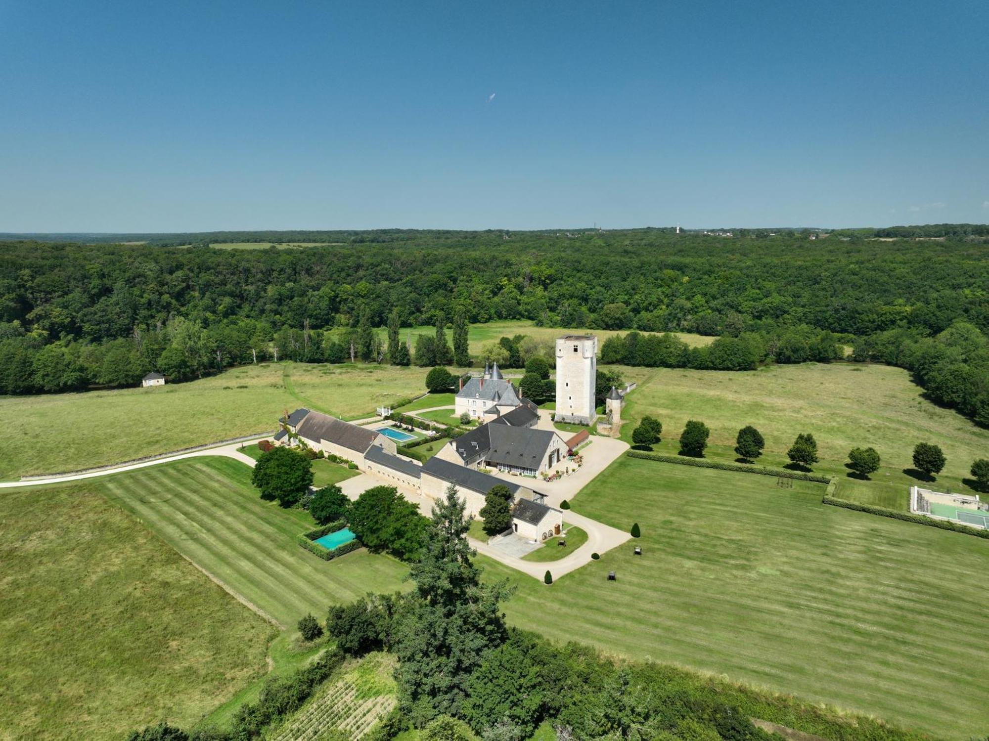 Chateau De Mazieres Tendu ภายนอก รูปภาพ